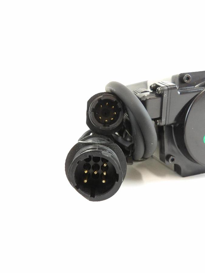 Used Sanyo Denki R2AA06040HCPBLM8 AC Servo Motor SANMOTION R Lot of 2 Working