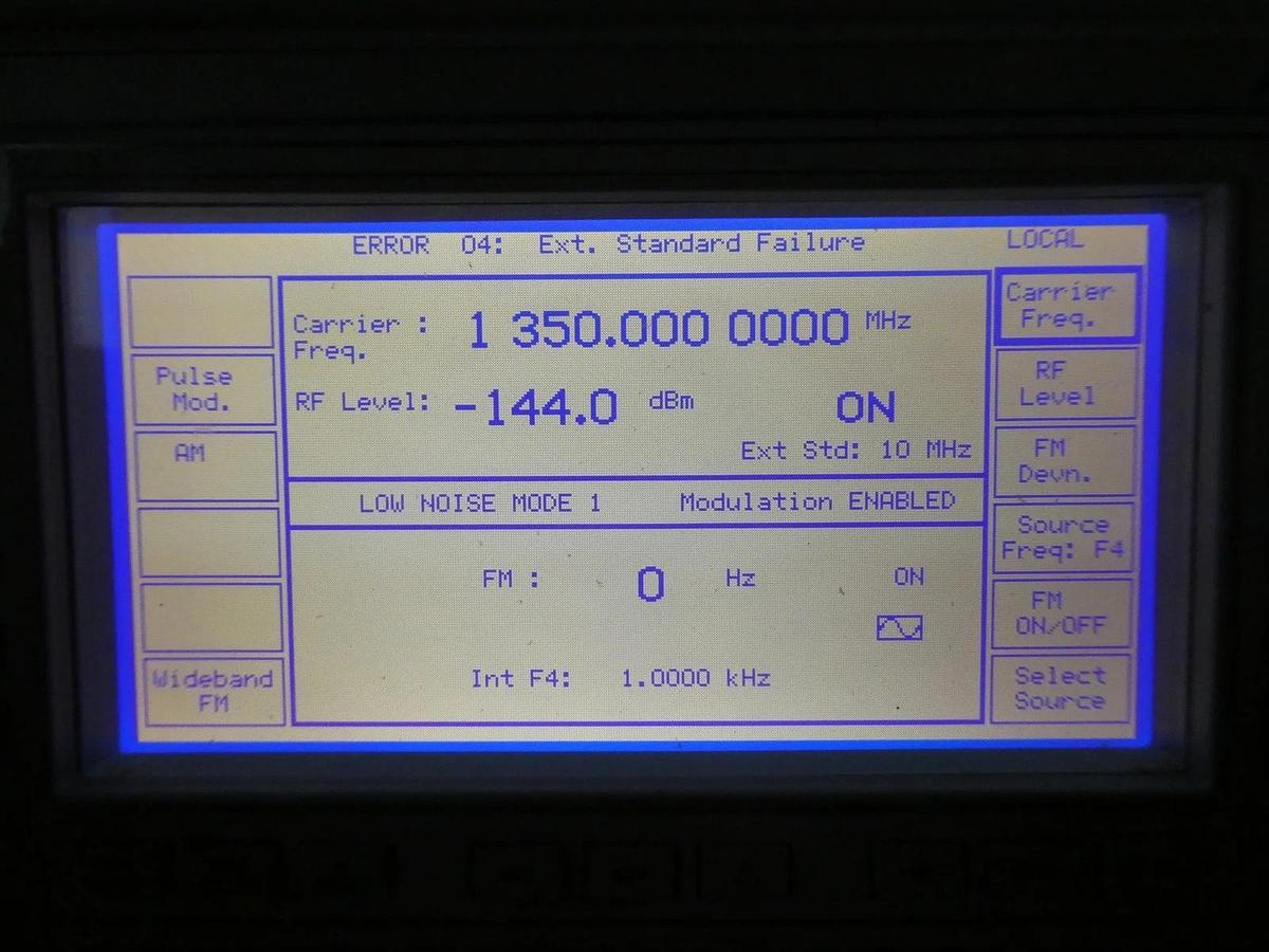 Used IFR 2040 10khz-1.35Ghz Low Noise Signal Generator Opt. 2 9.12 Error 04 Untested