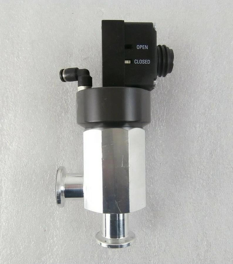 Used VAT 26324-KA41-0001 HV Angle Valve AMAT Applied Materials SemVision cX Working