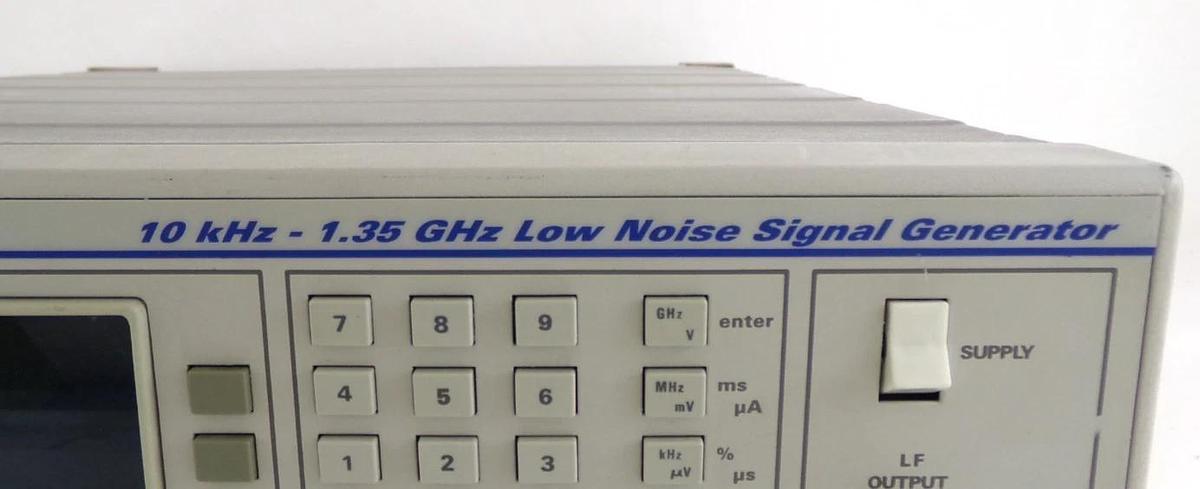 Used IFR 2040 10khz-1.35Ghz Low Noise Signal Generator Opt. 2 9.13 Error 27 Untested