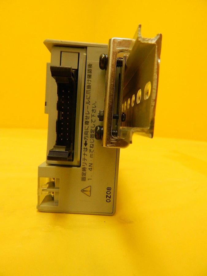 Used Hitachi I-900SRT 5-Port Pneumatic Manifold Door Control Set of 4 CKD Working