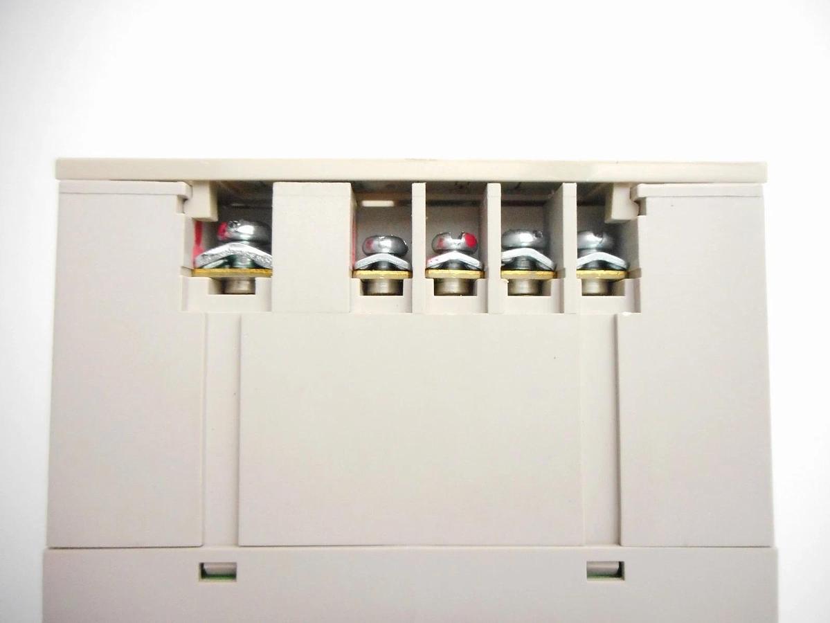 Used Omron G3PC-220B-VD Solid State Relay Reseller Lot of 8 Used Working
