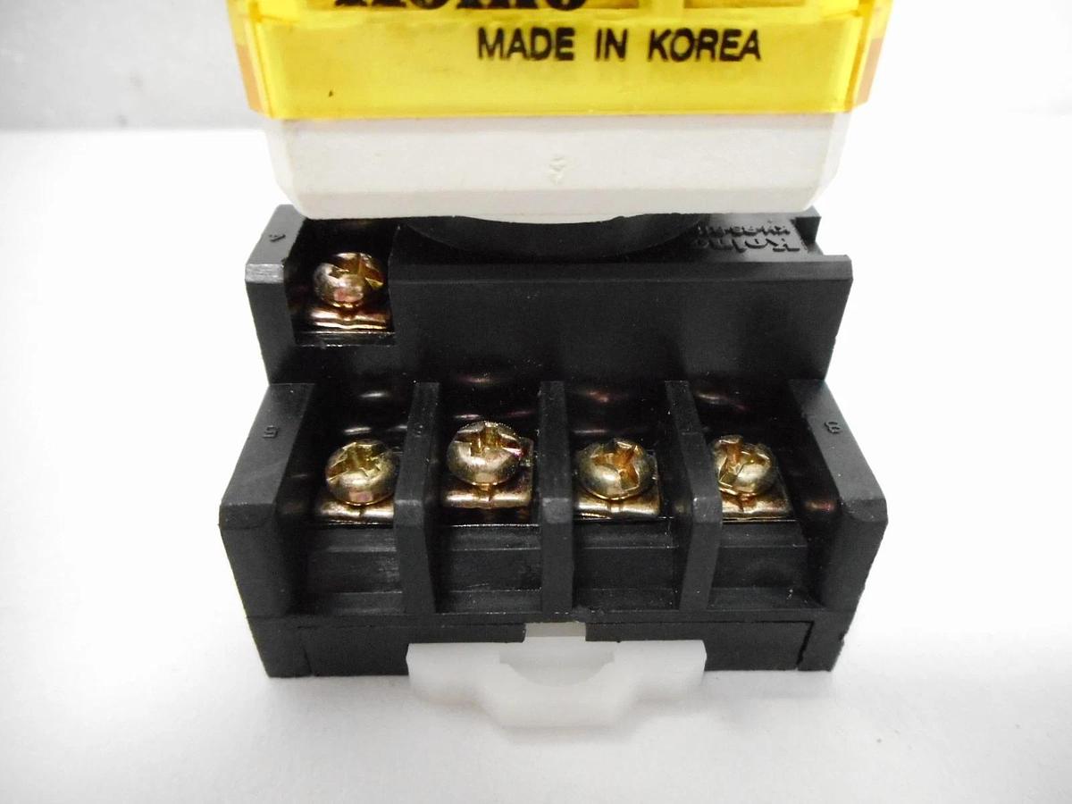 Used Koino Kunhung KH-102-3C Relay Reseller Lot of 32 Used Working