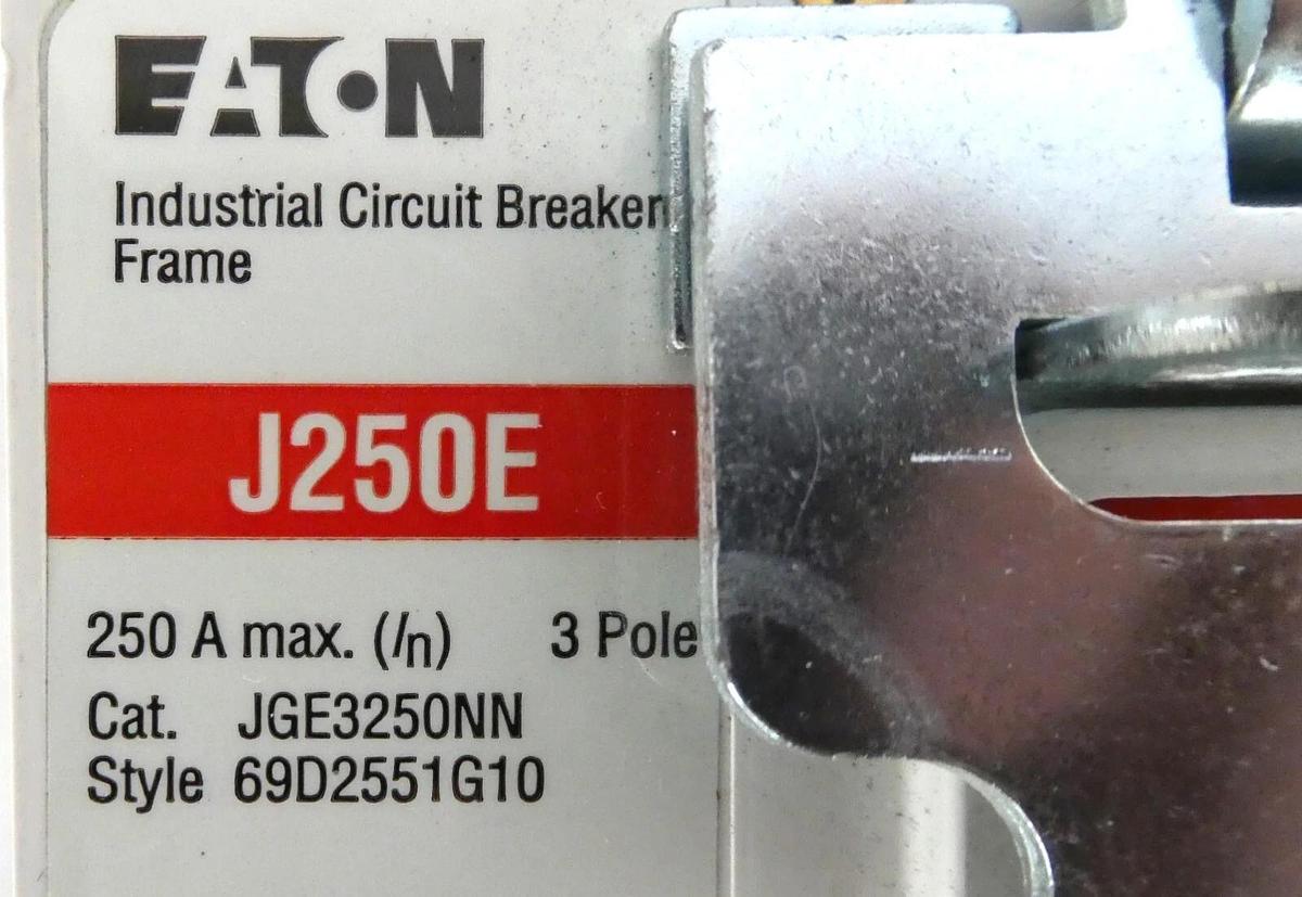Used Eaton JGE3150FAW Circuit Breaker J250E JGE3250NN Reseller Lot of 2 Working