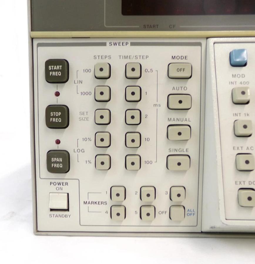 Used HP Hewlett-Packard 8662A Synthesized Signal Generator Option 001 Untested As-Is