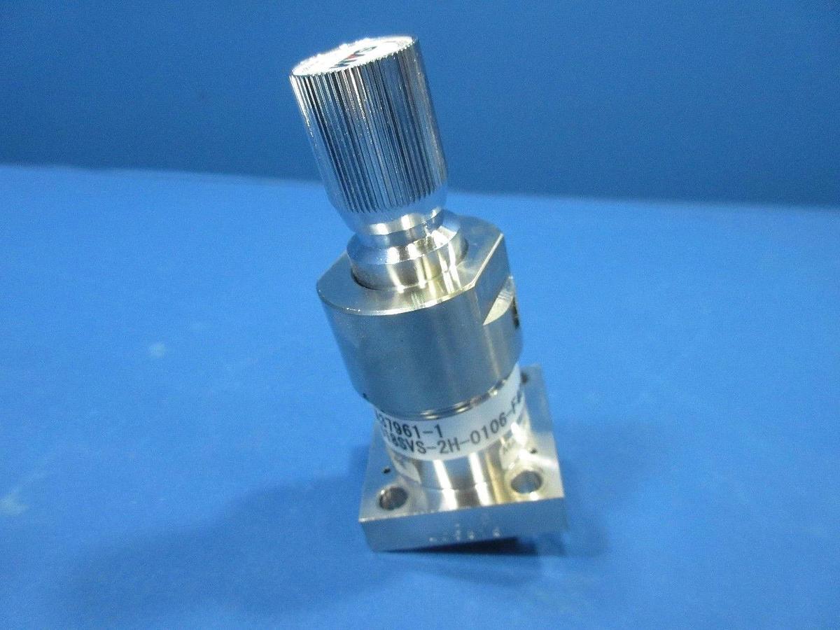Used Hitachi Metals SAM U18SVS-2H-0106-F40F40-G P-768 0~0.6 MPa Lot of 9 Used Working