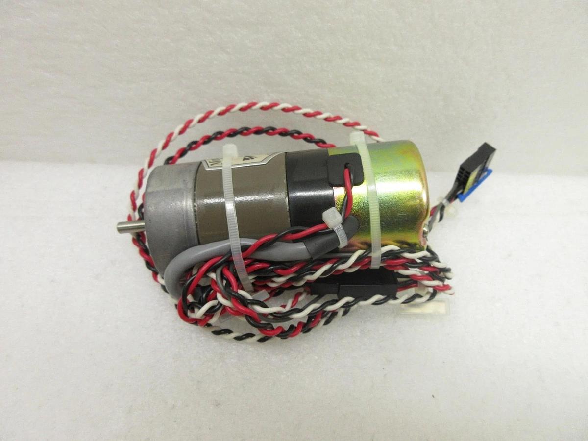 Used Yaskawa Electric UTOPI-020MX Minertia Motor UGQMEM-01SNQ22 Nikon NSR-S204B Spare