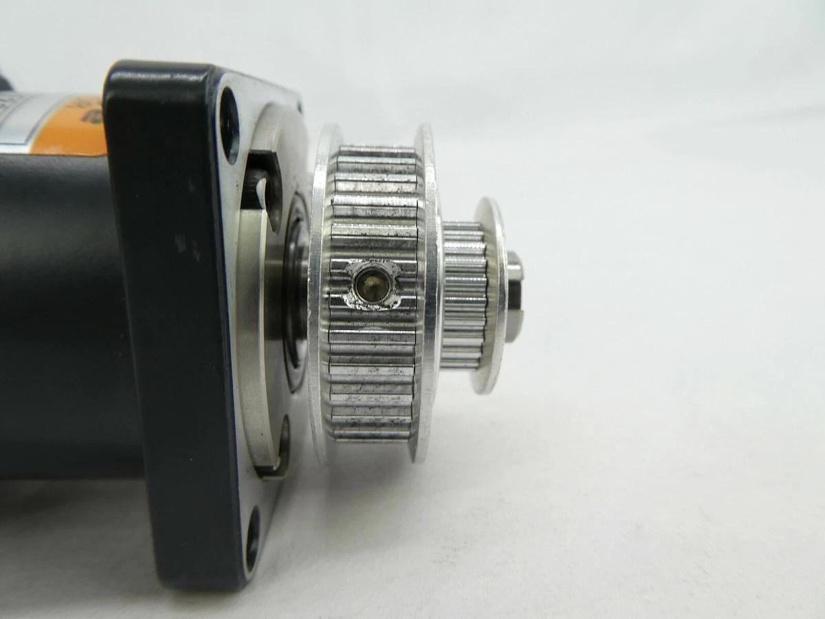 Used Harmonic Drive RP-11-250-5B Hi-T Drive Step Motor Nikon NSR-S204B Working Spare