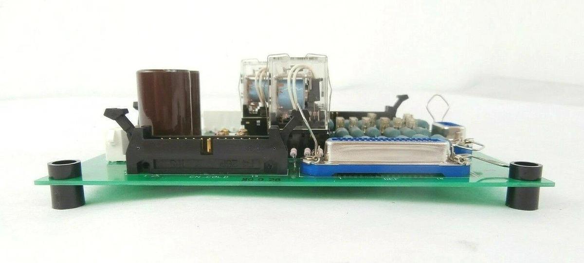 Used Hitachi 560-5530 Relay PCB COL-CN2 S-9300 Scanning Electron Microscope Working