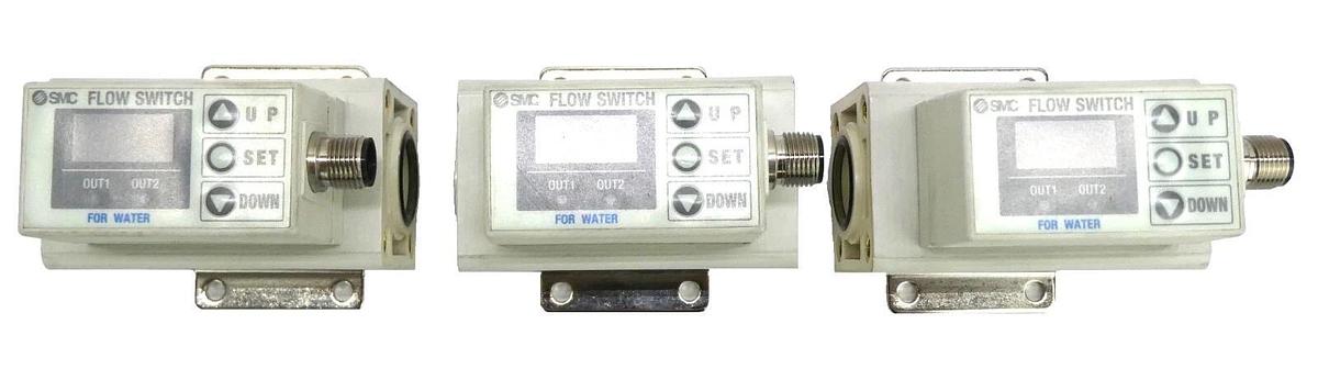 Used SMC PF2W711-N10-27 Digital Water Flow Switch Reseller Lot of 3 Working Surplus