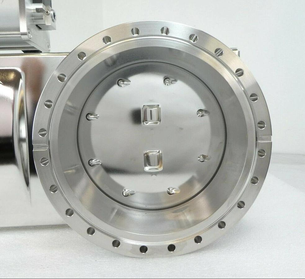 Used VAT 10846-XE28-AXI1 UHV Ultra High Vacuum Chamber Gate Valve AMAT Working