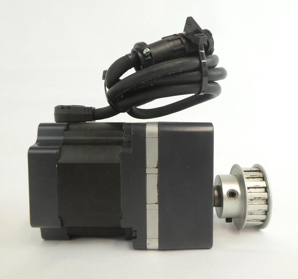 Used Oriental Motor FBLM5120W-GFB10 DC Motor W/Gearhead GFB5G15 VEXTA Working