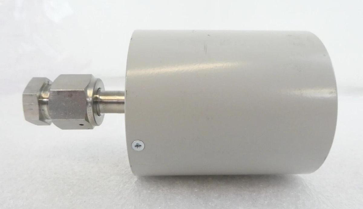 Used Inficon LI-9496 Baratron Pressure Transducer CDG100-A Tested Working
