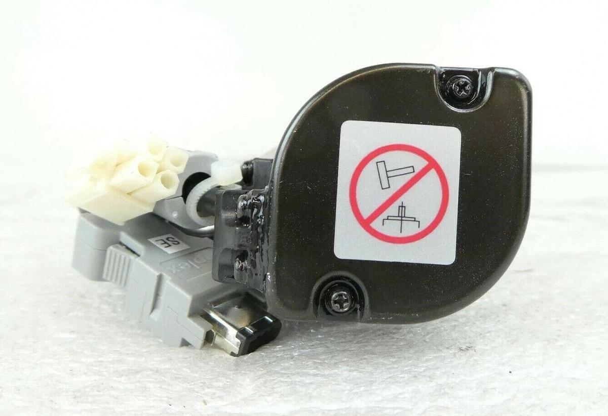 Used Yaskawa Electric SGMAH-A5A1A-YB11 Reseller Lot of 12 Nikon NSR FX-601F Working