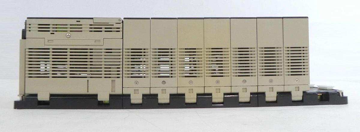 Used Omron Sysmac C200HS Programmable Logic Controller PLC Working Surplus