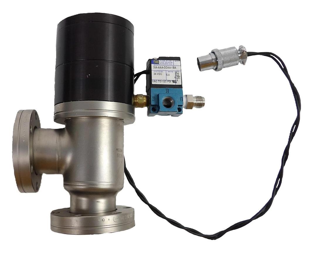 Used Varian L6591-330 Pneumatic Angle Valve Working
