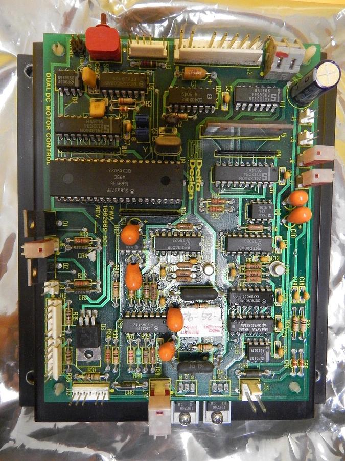Used Delta Design 1662669-501 Dual DC Motor Control Board PCB Used Working