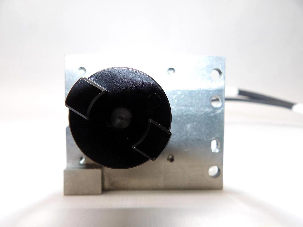 Used Parker SM161BE-NFLN Brushless Servo Motor SM Series Varian E11420220 Working