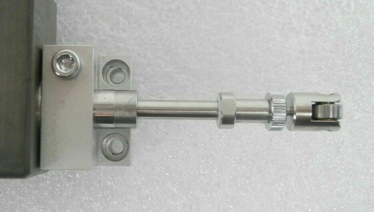 Used Nikon Precision MH-15M-CCB Digital Micrometer DIGIMICRO NSR-S205C Working
