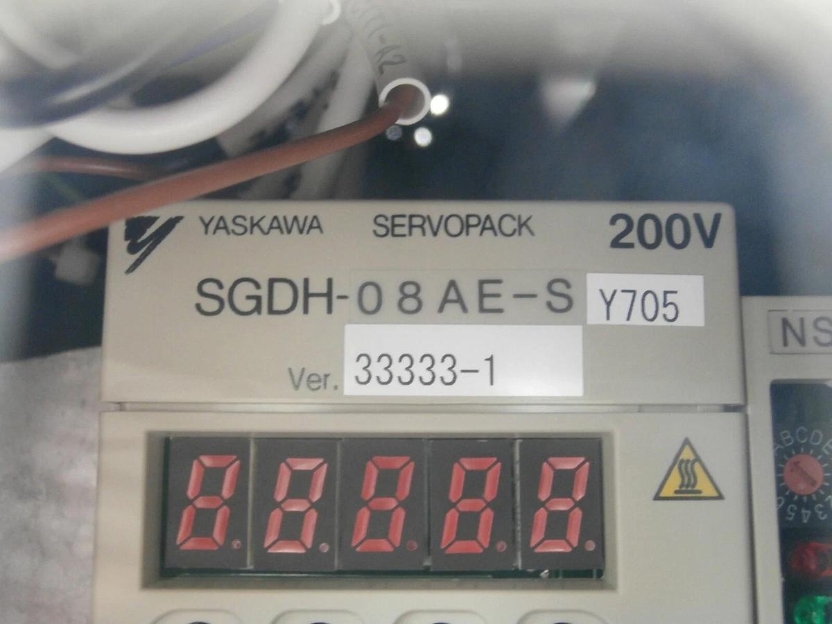 Used Yaskawa ERCR-ND11-A001 Robot Controller SGDH-08AE-SY705 Broken Switch As-Is