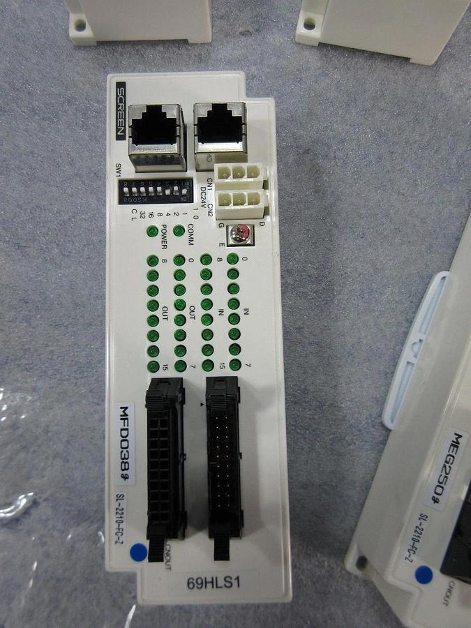 Used Screen SL-2210-FC-Z Network Control Lot of 5 Used Working