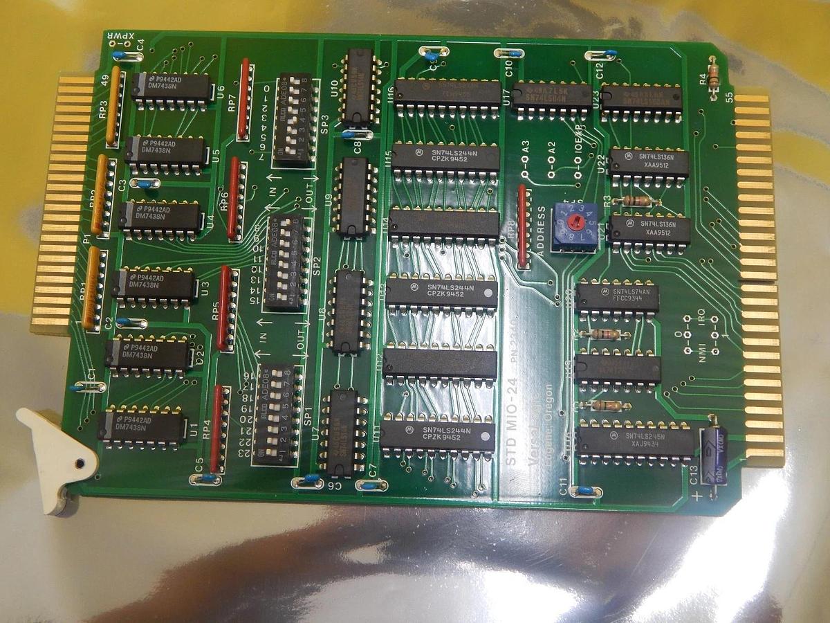 Used VersaLogic 7100-5192-03 Relay PCB Card VL-MIO-24 2340 AG Associates 4100s Used