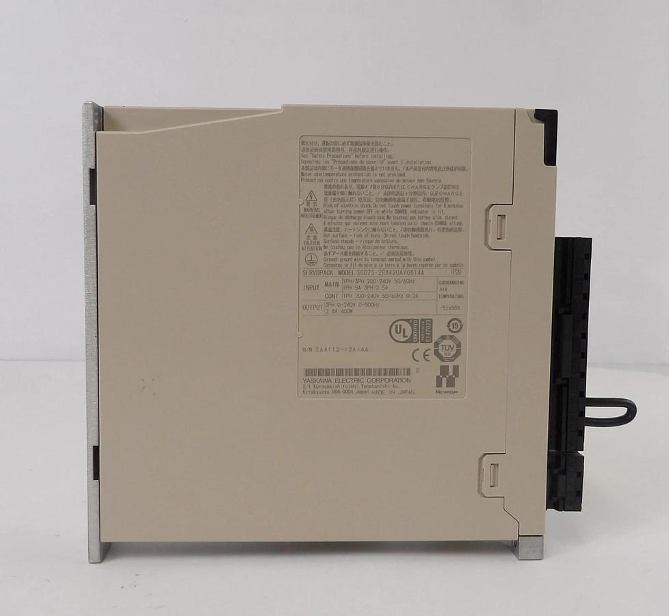 Used Yaskawa Electric SGD7S-2R8A20AY0814A Servo Drive Sigma-7 SERVOPACK Working
