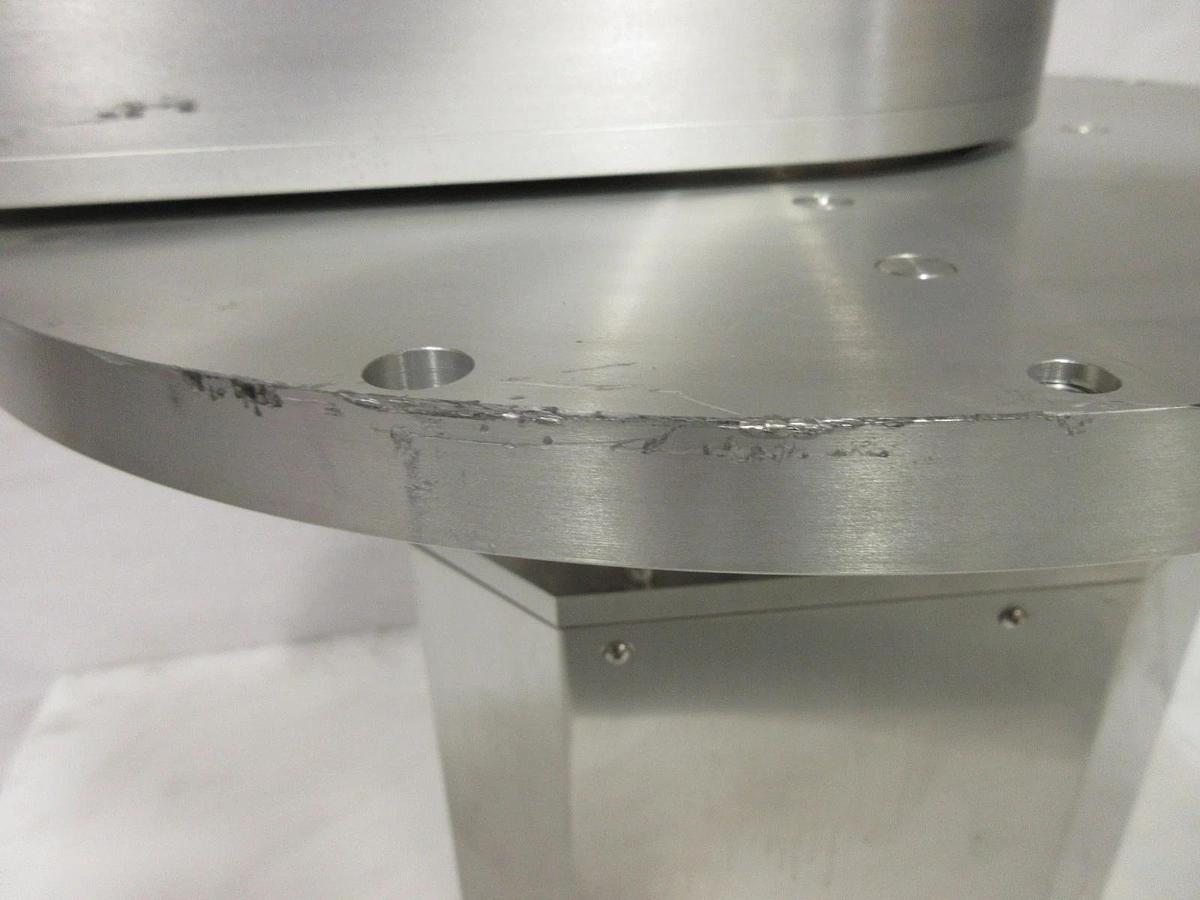 Used Hitachi CR-712V Wafer Handling Clean Robot No End Effector Sanki M-712E Working