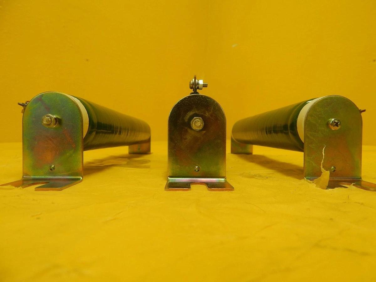 Used Akira Seiki RWH300G 350ΩJ Ceramic Resistor Reseller Lot of 3 Used Working