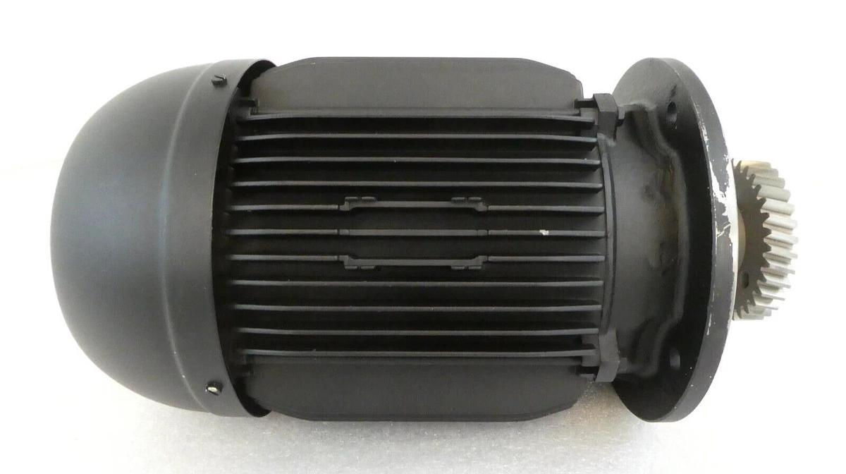 Used AEG Industrial Engineering AM100LT2Q4 Leybold Vacuum 100P 20077432 DV100 New
