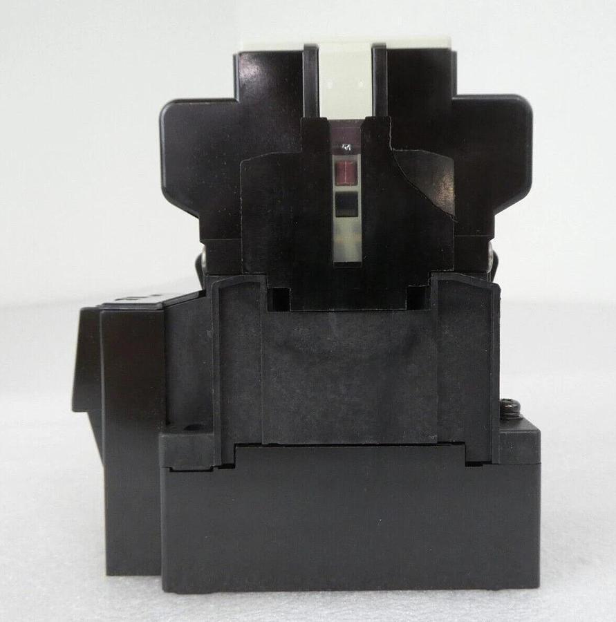 Used Fuji 2NC1Q0E22SE Magnetic Contactor SC-2N/SE Mattson 579-06994-00 Lot of 14 New