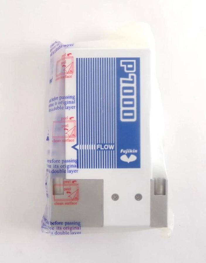 Fujikin FCSP7002W-4WS1-F400-A3 Flow Control System P7000 WR Lot of 2 New Surplus