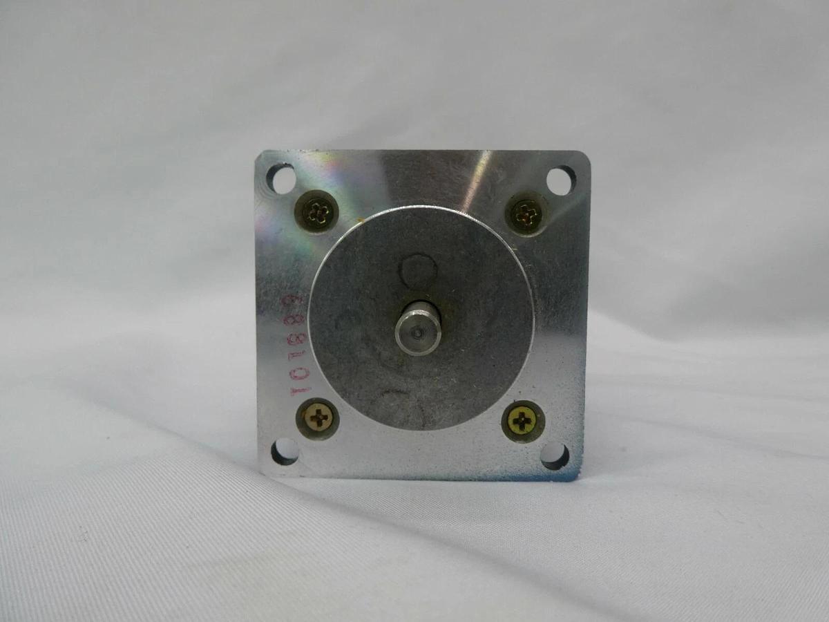 Used Superior Electric M063-LE06 Stepping Motor SLO-SYN Mattson 551-06218-00 New