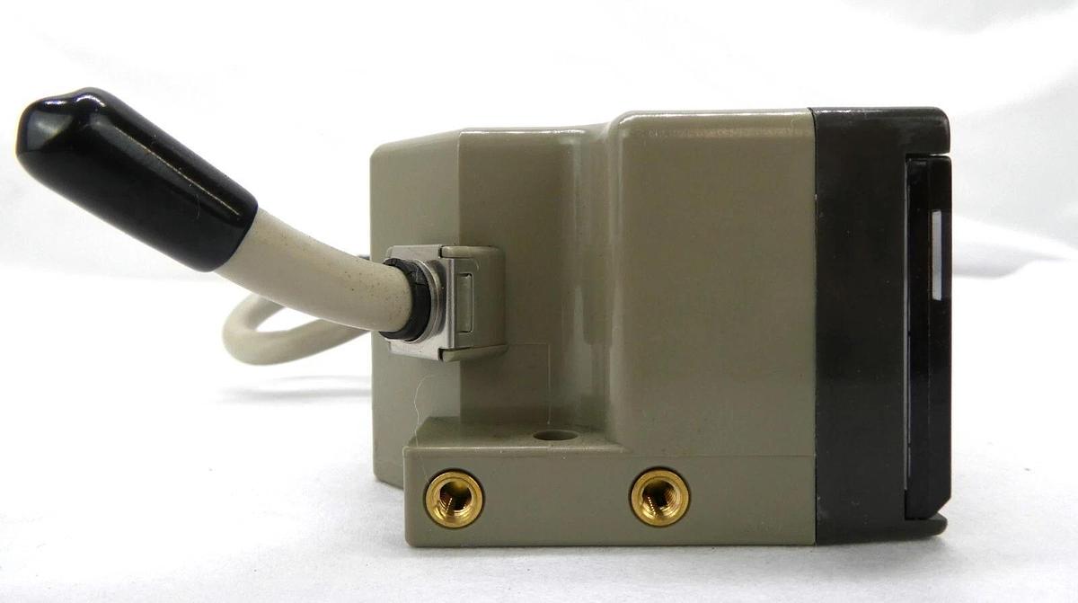 Used SUNX PX-24ES Obstacle Detection Sensor Reseller Lot of 7 Working Surplus