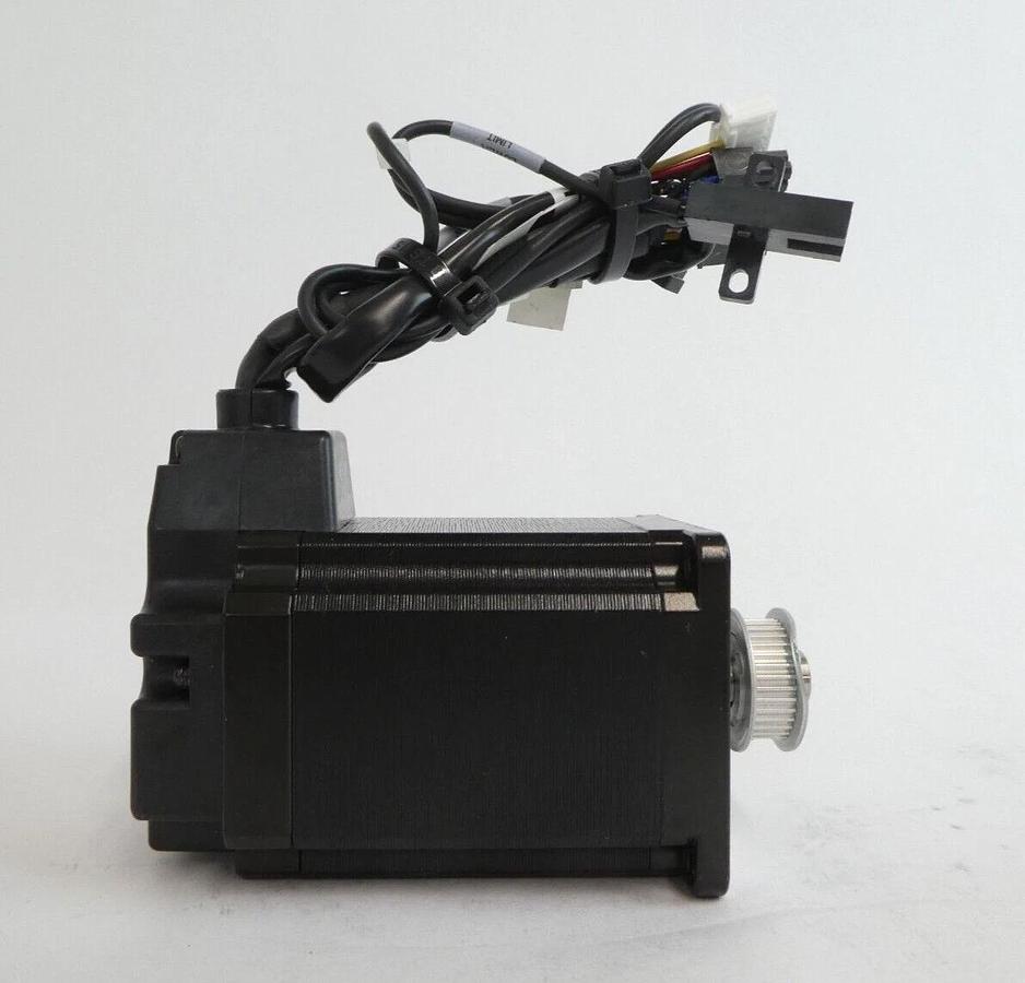 Used Sanyo Denki PBM565DXC20 Servo Stepping Motor PBM565DXC20A01 Lot of 2 Working