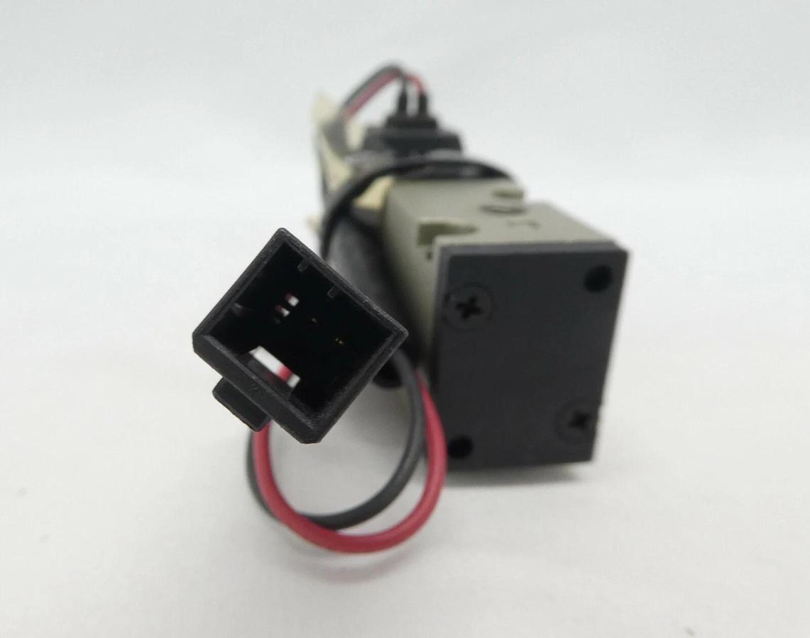 Used SMC VK332-5GS-M5 Solenoid Valve VK332 Lot of 27 Working Surplus