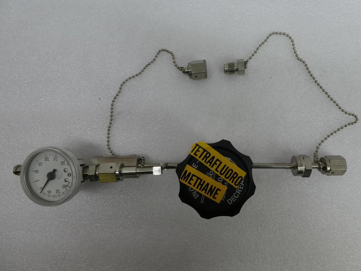 Used Tescom 64-2660KT420-009 Butt Weld Manual Regulator Used Working