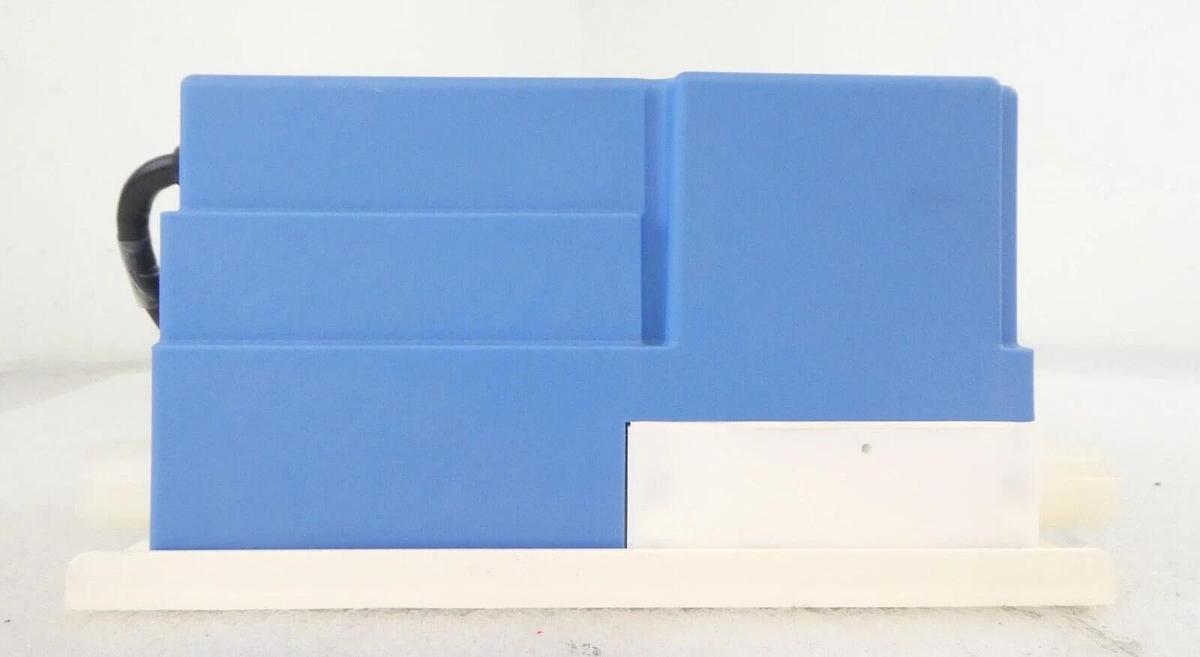 Used Entegris 6500-T5-F03-XXX-M-P2-U1-M37 NT Integrated Flow Controller Working