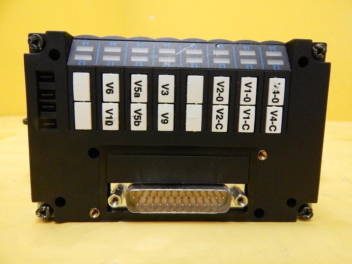Used Festo CPV10-GE-MP-8 8-Port Pneumatic Manifold CPV-10-VI Used Working