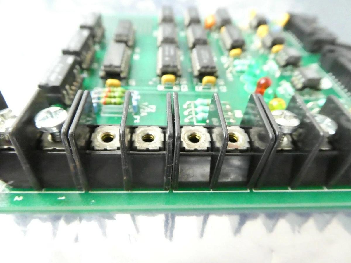 Used AMAT Applied Materials 0226-10573 Signal Lamp Board PCB Working Surplus