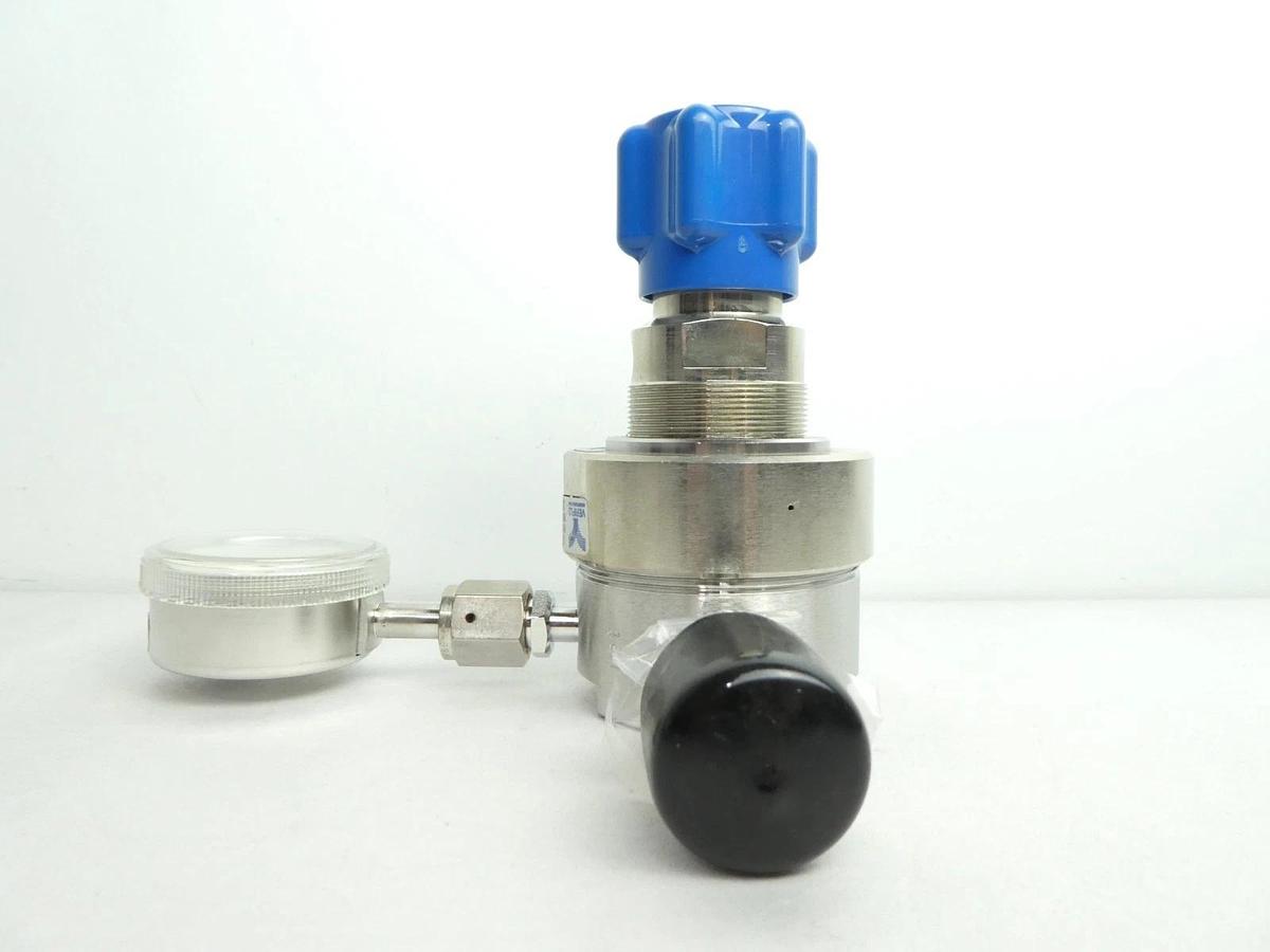Used Parker 45200931EV Regulator Valve w/ Gauge SQ420E100W3PVXFS8FMF Used Working
