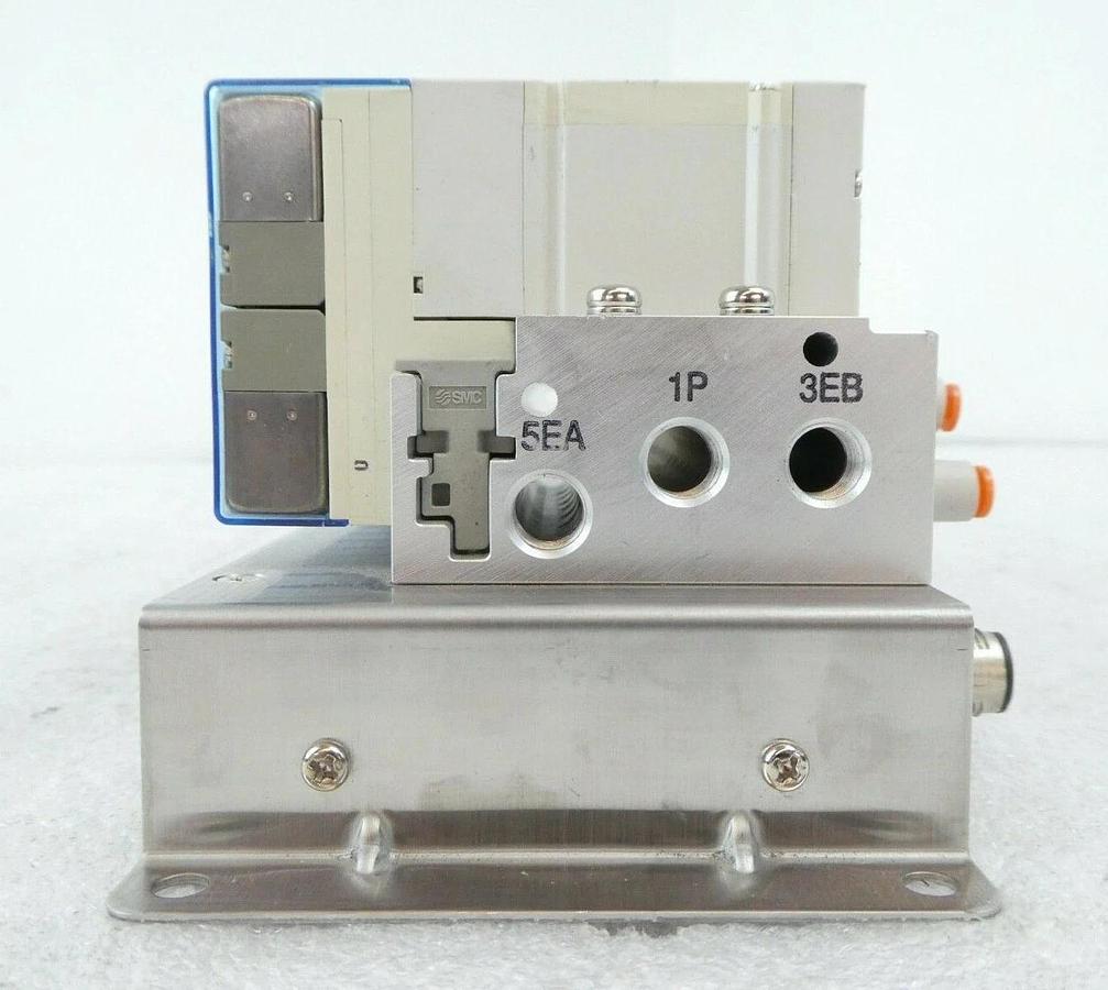 Used AMAT Applied Materials Pneumatic Block SMC 16-Port Manifold INR587-33 Surplus