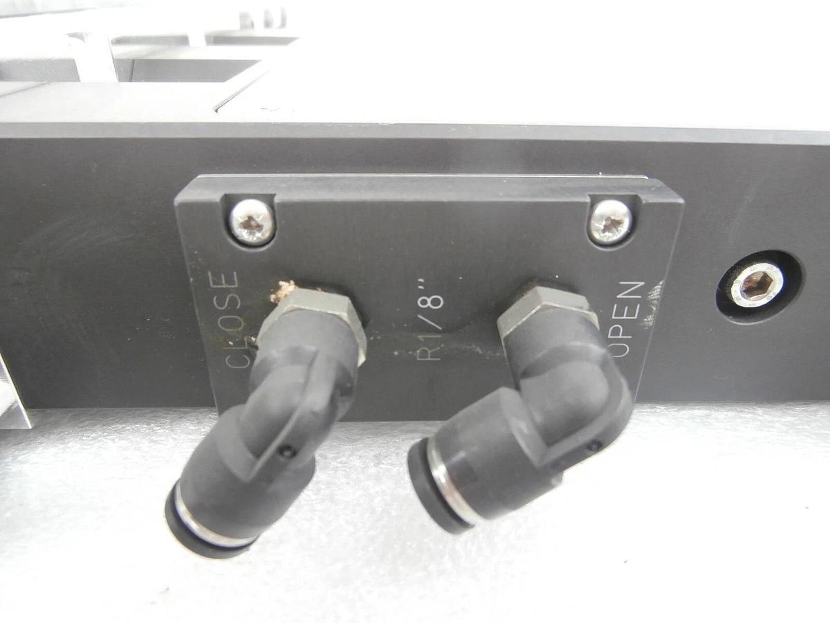 Used VAT 0200X-BA24-AIE2 Pneumatic Slit Valve MONOVAT Series 020 Working Surplus