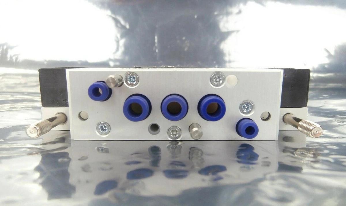 Used KV Automation 4022.486.18071 Pneumatic PCB Card CLAMP/FREE CLEAN FUNC. 2W Spare