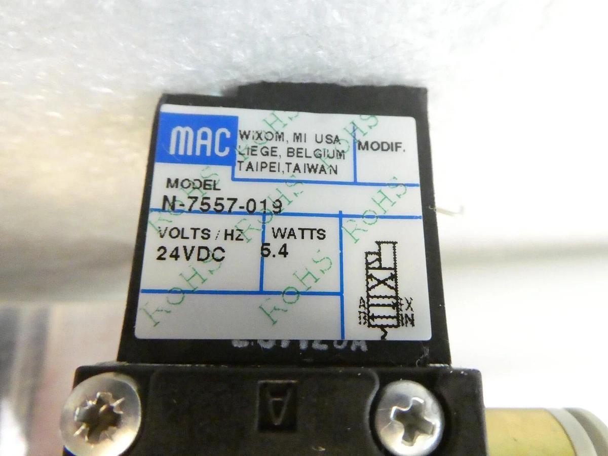 Used VAT 95240-PAAV-AGI1 Butterfly Valve Integrated Pressure Controller 505131 Spare