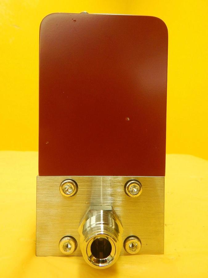 Used Horiba STEC SEC-4600M Mass Flow Controller SEC-4600 50 SLM H2 Used Working