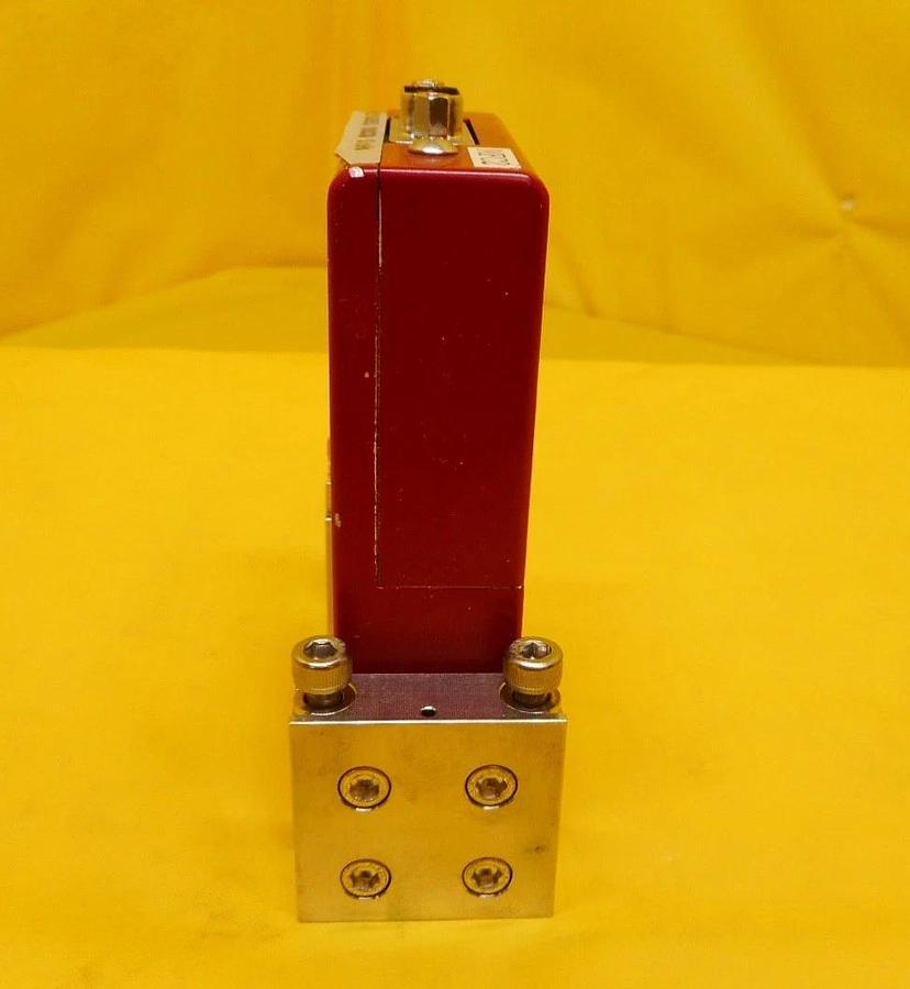 Used STEC SEC-7330M Mass Flow Controller MFC SEC-7330 30 SCCM Si2H6 Used Working