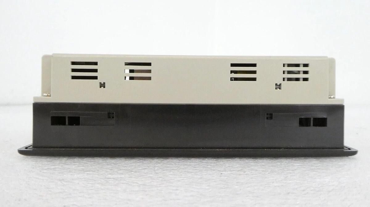 Used Omron SYSMAC CS1G PLC Assembly CS1G-CPU43H with Display NT20S-ST168B Working