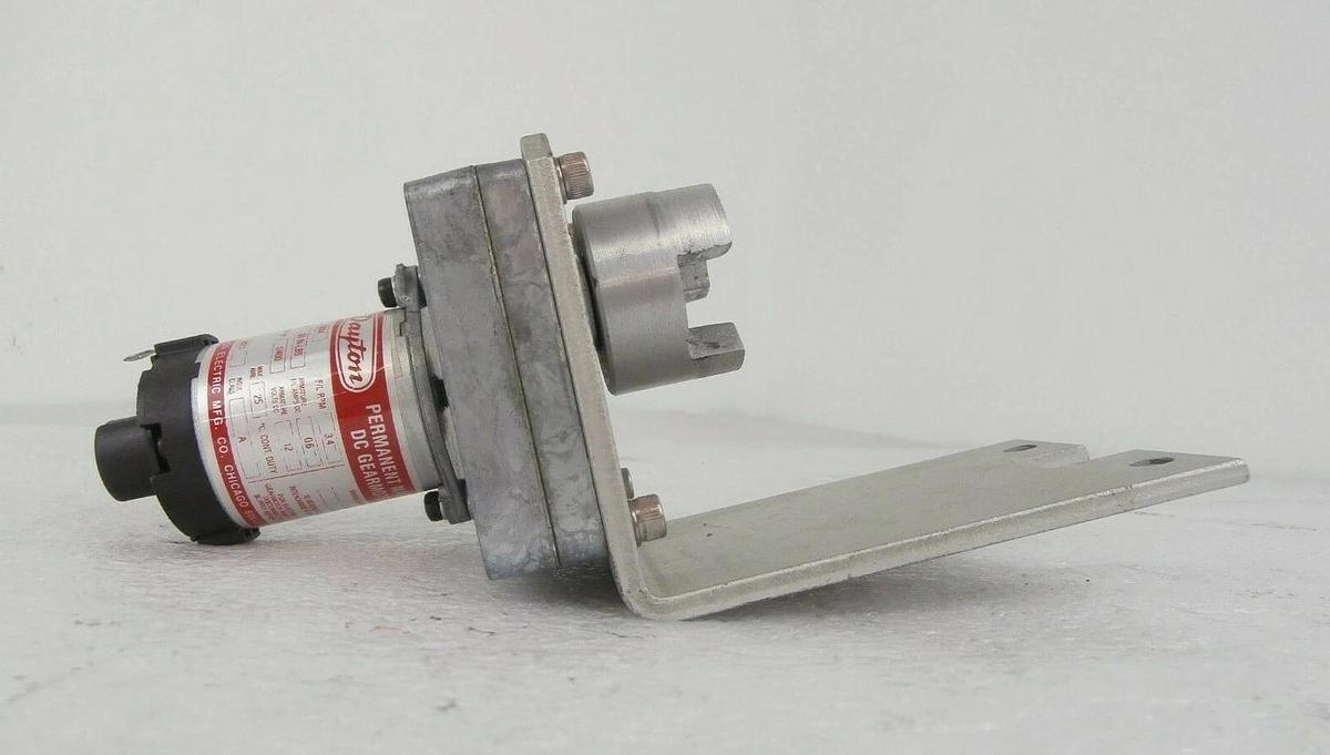 Used Dayton 4Z834 Permanent Magnet DC Gearmotor Loader Assembly Veeco 1201 Working