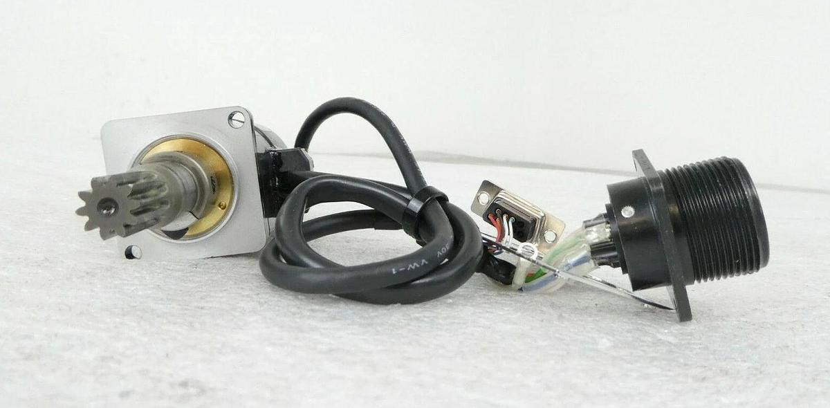 Used Yaskawa Electric SGMAH-A5A1A21-E AC Servo Motor Reseller Lot of 3 Working Spare